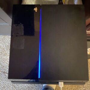 Selling PS4/500 GB